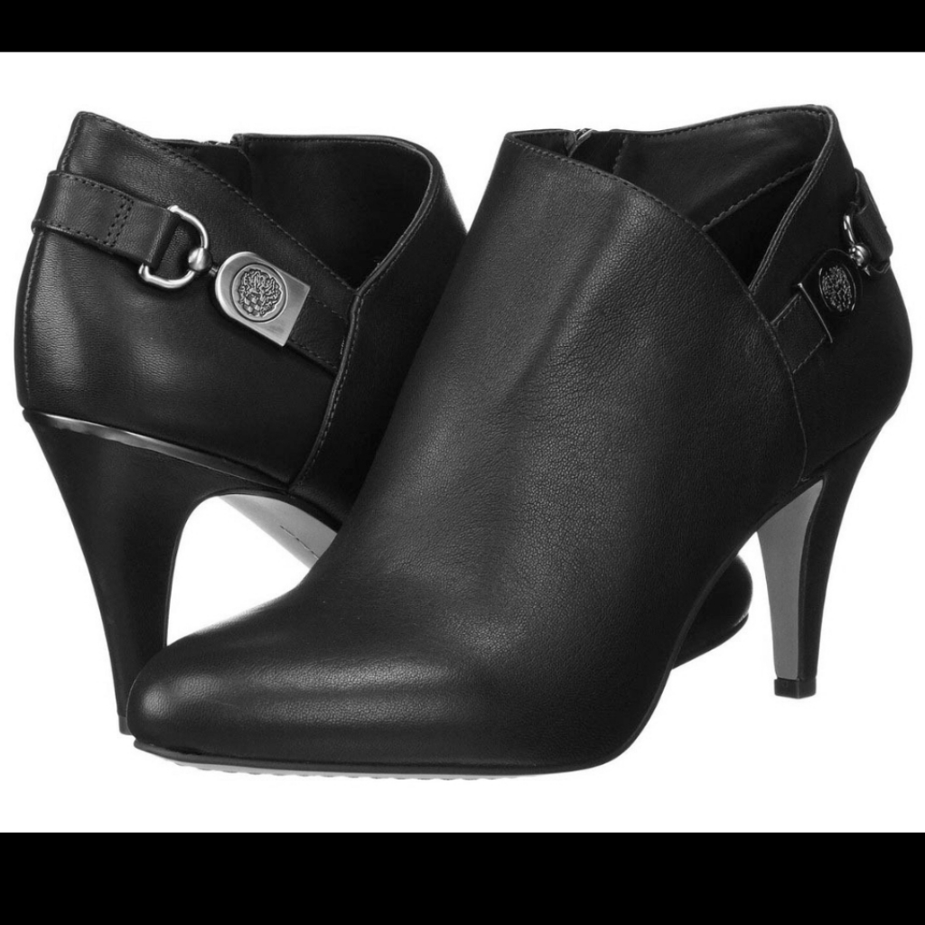 Vince Camuto Vesela Black Leather Ankle Boots 9.5 Short Booties High Heel Silver